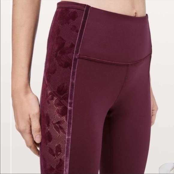 Lululemon lace side leggings - Picture 2 of 6